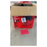 CRAFTSMAN 3 GALLON WET/DRY VAC IN BOX