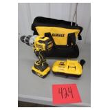 DEWALT 20V DRILL W/ BATTERY & CHARGER & BAG