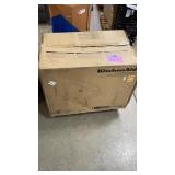 KITCHENAID 4 BURNER BUILT IN GAS GRILL IN BOX