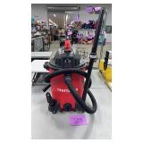 CRAFTSMAN 8 GALLON WET/DRY VAC