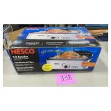 NESCO 18 QT ROASTER OVEN