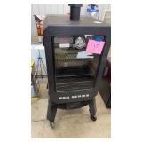 PITBOSS PRO SERIES WOOD PELLET SMOKER