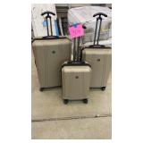 TRAVELERS CHOICE 3PC HARD SHELL LUGGAGE SET