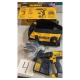 DEWALT 20V COMPACT DRILL/DRIVER KIT