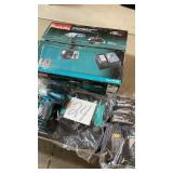 MAKITA 18V LXT 1/2" IMPACT WRENCH KIT