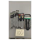 LOT OF WRENCHES & SOCKET SET