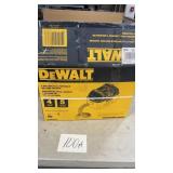 DEWALT 4 GALLON PORTABLE WET/DRY VACUUM