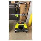 RYOBI 40V HP CORDLESS SNOW THROWER - AS IS