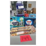 MISC LOT OF CLEANING & HOUSEHOLD PRODUCTS