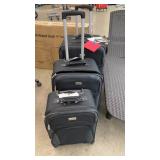 3PC GEOFFREY BEENE EXPANDABLE ROLLING LUGGAGE SET