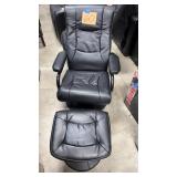 FLASH FURNITURE BLACK RECLINER CHAIR W/ OTTOMAN