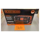 BLACK & DECKER BATTERY CHARGER/MAINTAINER IN BOX