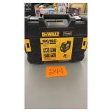 NEW DEWALT 100/165' CROSS LINE LASER