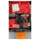 MILWAUKEE M18 MID TORQUE IMPACT WRENCH KIT