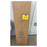 ZINUS 12' FULL SIZE MATTRESS IN BOX