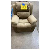 BEIGE TODDLER PUSH BACK RECLINER