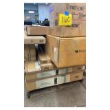 MISC PALLET OF FURNITURE ITEMS - SEE PHOTOS