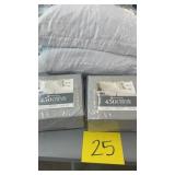 2 TWIN XL SHEET SETS, 2 NEW PILLOWS