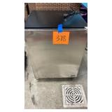 NEW AIR OUTDOOR STAINLESS REFRIGERATOR