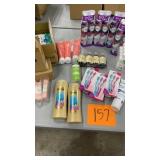 MISC LOT OF HEALTHCARE/HYGIENE ITEMS - SEE PHOTOS