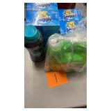 MISC LOT OF CLEANING PRODUCTS - SEE PHOTOS