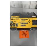 NEW DEWALT 42PC 3/8' IMPACT SOCKET SET IN CASE