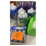 MISC LOT OF CLEANING PRODUCTS - SEE PHOTOS