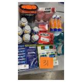 MISC LOT OF HEALTHCARE/HYGIENE ITEMS - SEE PHOTOS