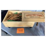 TUMBLE TREE TIMBERS LINCOLN LOGS W/ ROLLING BOX