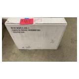 PNEUMATIC TASK CHAIR IN BOX