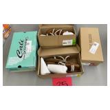 4 PAIRS OF NEW LADIES SHOES - ASSORTED SIZES