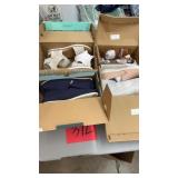 4 PAIRS OF NEW WOMENS/KIDS SHOES - ASST SIZES