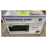 GE MICROWAVE OVEN IN BOX