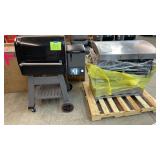 AS IS- PRO SERIES PELLET GRILL & GAS GRIDDLE GRILL