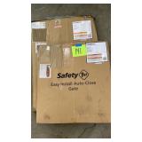 2 SAFETY 1ST BABY GATES IN BOXES - SEE PHOTOS