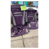 AMERICAN TOURISTER 4PC LUGGAGE SET - PURPLE