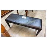 BLACK PADDED TOP BENCH