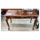 WOOD ENTRY TABLE W/ 1 DRAWER (2 FAUX DRAWERS) WOOD ENTRY TABLE W/ 1 DRAWER (2 FAUX DRAWERS)