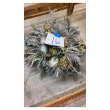 LARGE CENTERPIECE DECOR W/ GLITTER ACCENTS LARGE CENTERPIECE DECOR W/ GLITTER ACCENTS