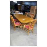 RICHARDSON BROTHERS DINING ROOM TABLE & 6 CHAIRS