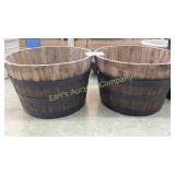 LOT OF 2 BARREL STYLE ROUND PLANTERS LOT OF 2 BARREL STYLE ROUND PLANTERS