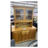 LIGHT WOOD 2 PC HUTCH