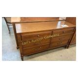 WOOD 6 DRAWER DRESSER