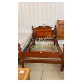 FULL SIZE PAINTED PINE CONE BED FULL SIZE PAINTED PINE CONE BED