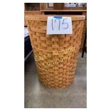 WICKER LAUNDRY HAMPER