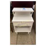 WHITE PAINTED END TABLE