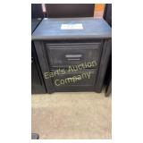 BLACK PAINTED 2 DRAWER NIGHTSTAND BLACK PAINTED 2 DRAWER NIGHTSTAND