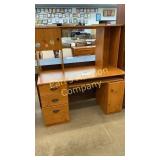 WOODEN DESK (1 PIECE) WOODEN DESK (1 PIECE)