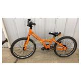 KIDS ORANGE GIANT CUSTOME BRAKELESS BICYCLE KIDS ORANGE GIANT CUSTOME BRAKELESS BICYCLE