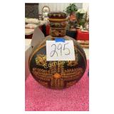 LARGE METAL PAINTING URN W/ LID LARGE METAL PAINTING URN W/ LID